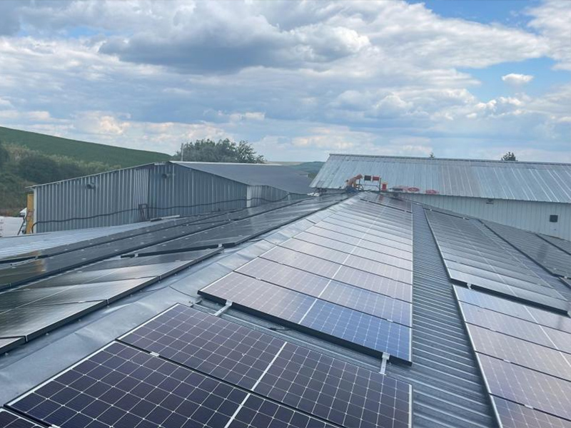 Travaux de connexion au réseau de 360 kW en Bulgarie